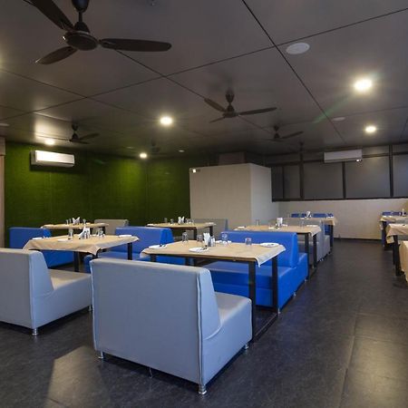 Hotel Green City Gandhinagar Extérieur photo